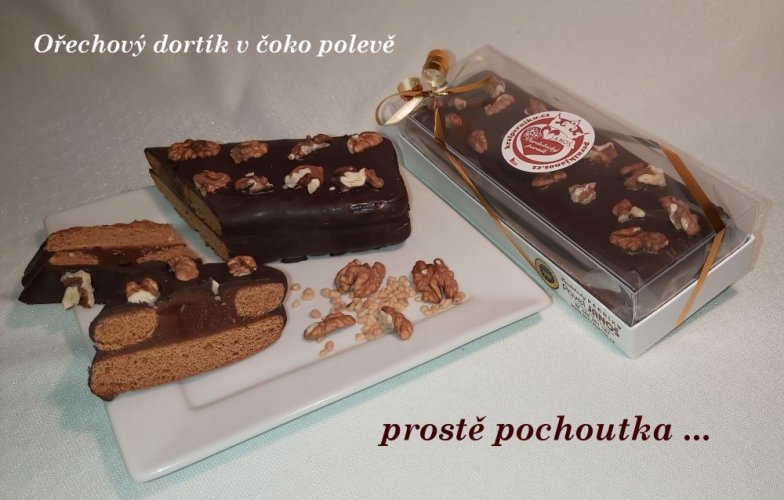 Ořechový dortík od Janošů